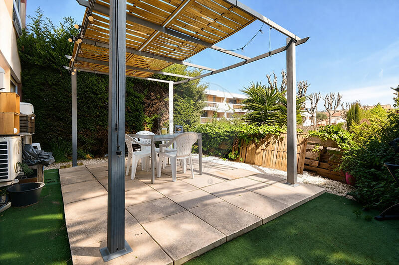 Appartement - 103 m² - 5 pièces