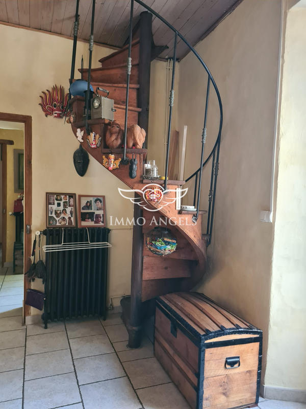 Maison ancienne - 276 m² - 10 pièces