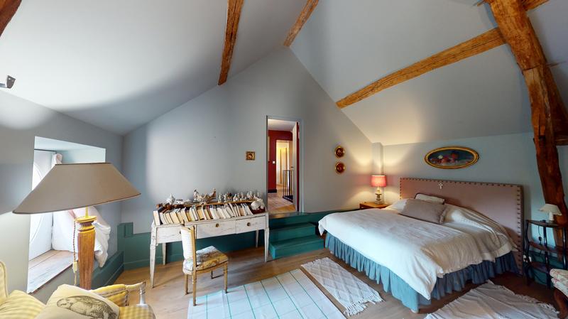 Maison - 316 m² - 9 pièces