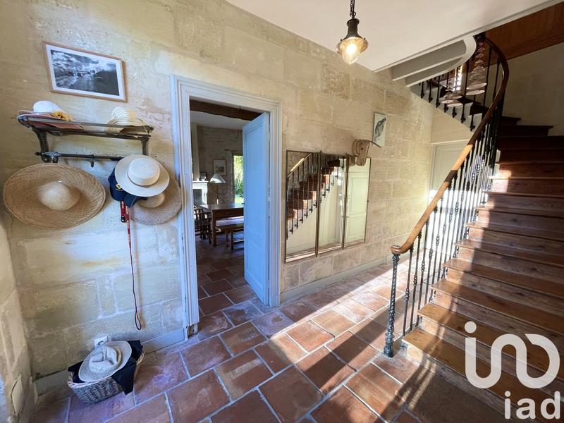 Maison - 471 m² - 13 pièces