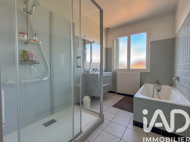 Maison - 113 m² - 5 pièces