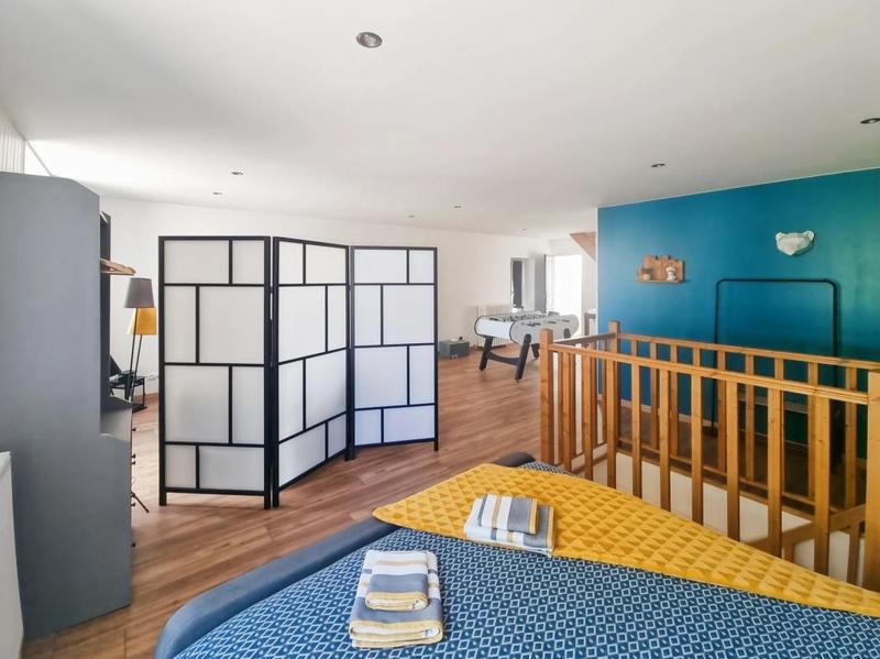 Maison - 207 m² - 7 pièces