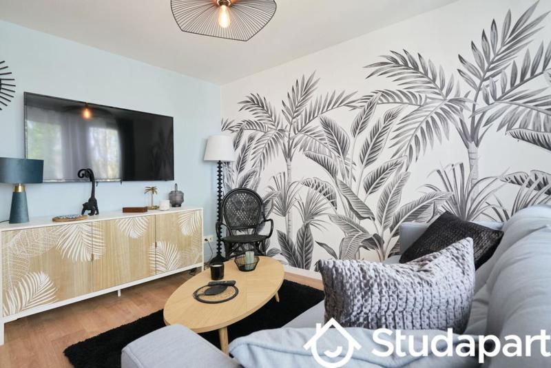 Chambre - 11 m² - 1 pièce