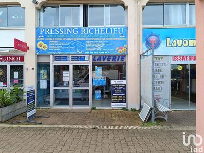 Local commercial - 97 m²