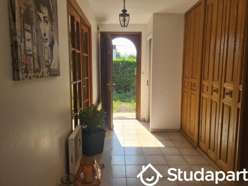 Chambre - 14 m² - 1 pièce