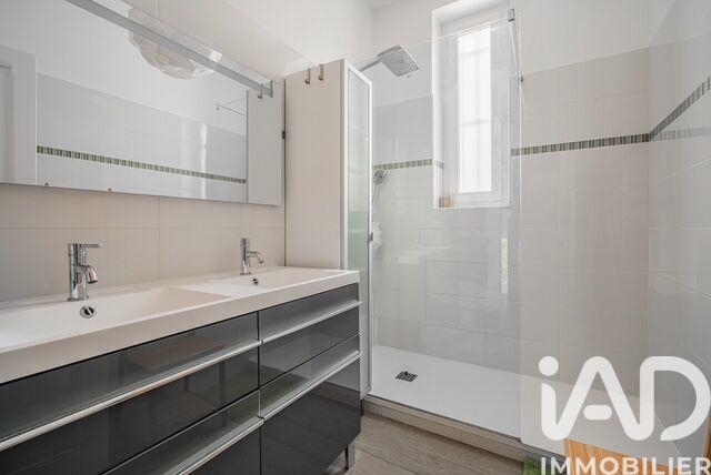 Maison - 149 m² - 7 pièces