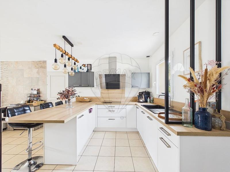 Maison - 89 m² - 4 pièces