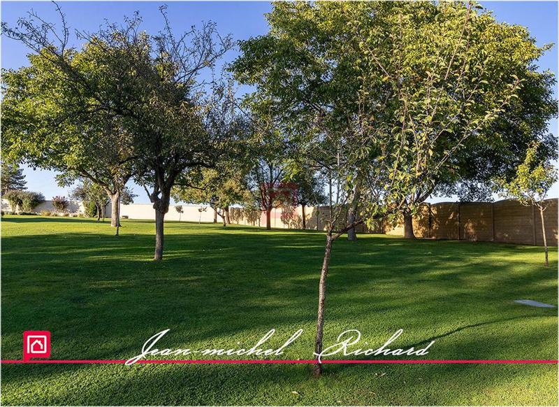 Maison - 510 m² - 13 pièces