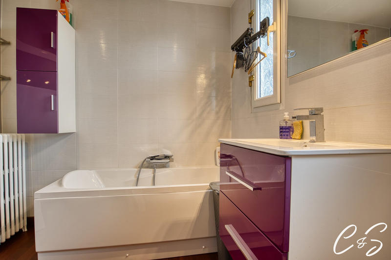 Maison - 101 m² - 4 pièces