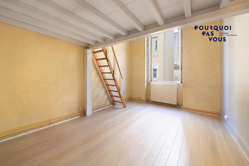 Appartement - 81 m² - 3 pièces