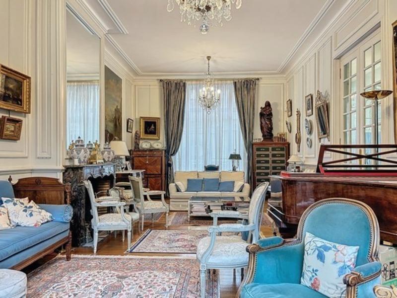 Maison bourgeoise - 353 m² - 13 pièces