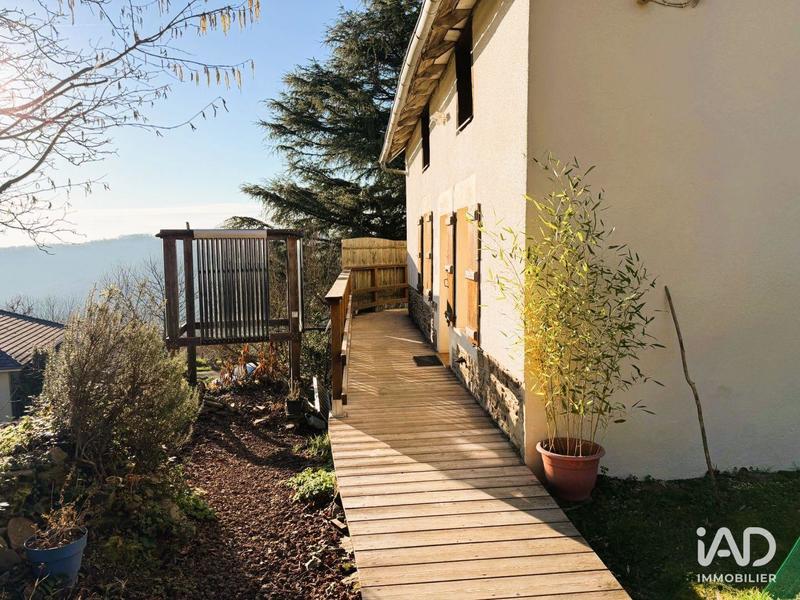 Maison - 83 m² - 3 pièces