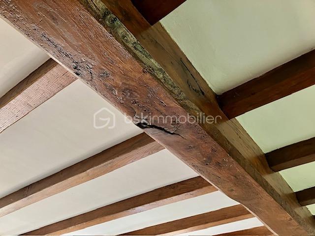 Maison - 169 m² - 8 pièces