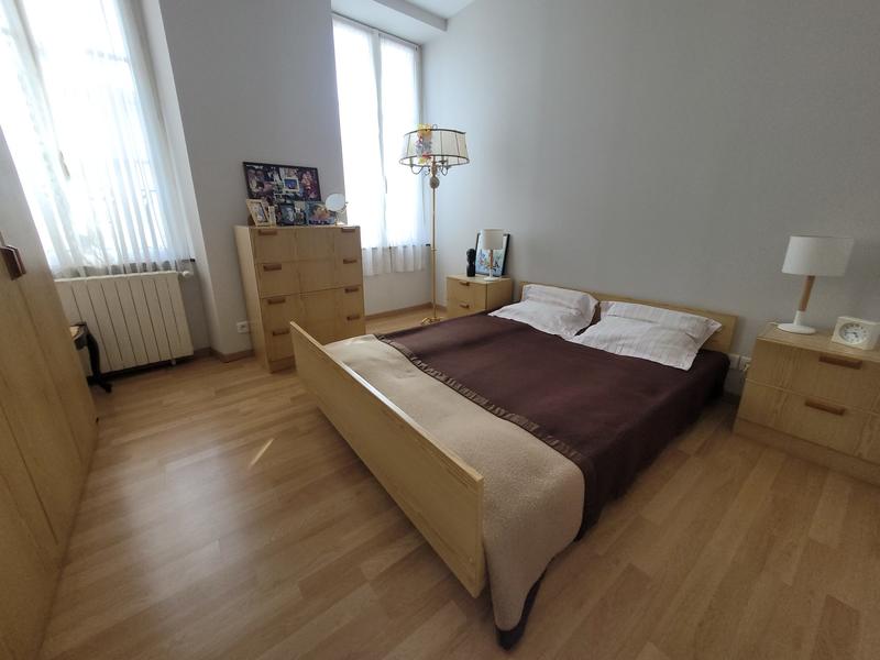 Maison - 170 m² - 8 pièces