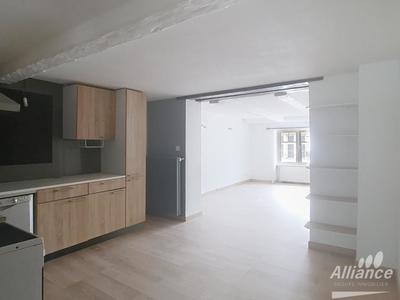 Duplex - 91 m² - 5 pièces