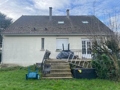 Maison - 144 m² - 6 pièces