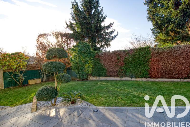 Maison - 166 m² - 7 pièces