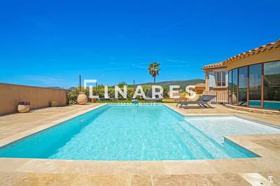 Maison - 225 m² - 6 pièces