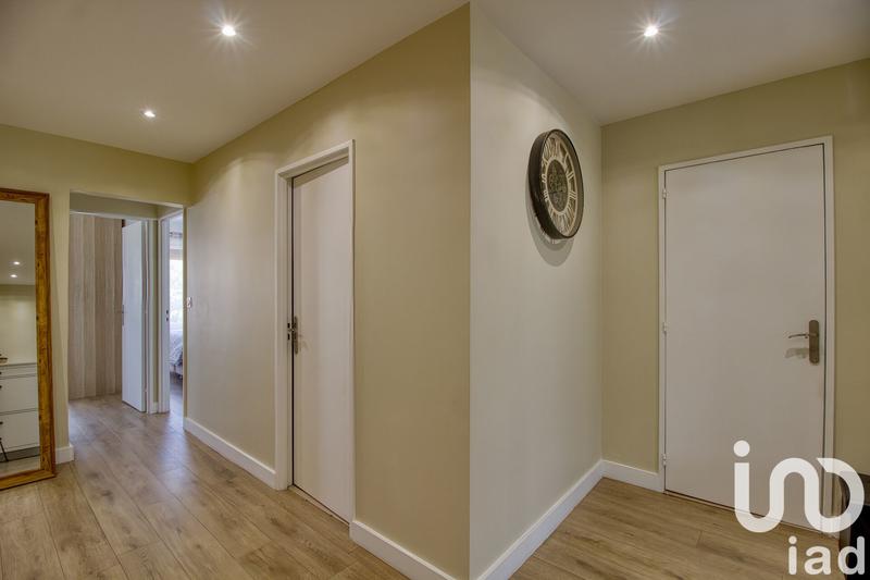 Appartement - 82 m² - 4 pièces