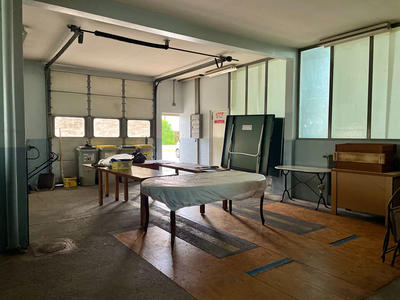 Loft - 130 m² - 4 pièces