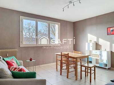 Appartement - 49 m² - 2 pièces