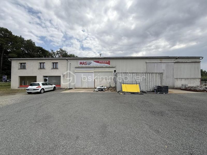 Immeuble - 660 m² - 10 pièces