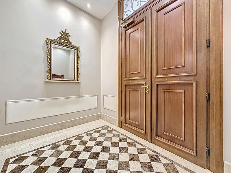 Appartement - 121 m² - 4 pièces