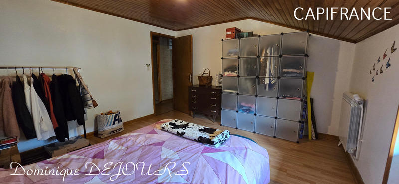 Maison - 102 m² - 5 pièces