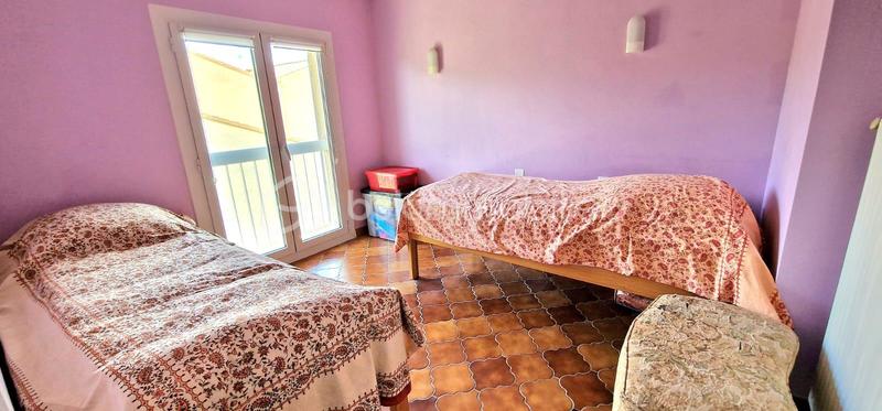 Villa - 100 m² - 5 pièces