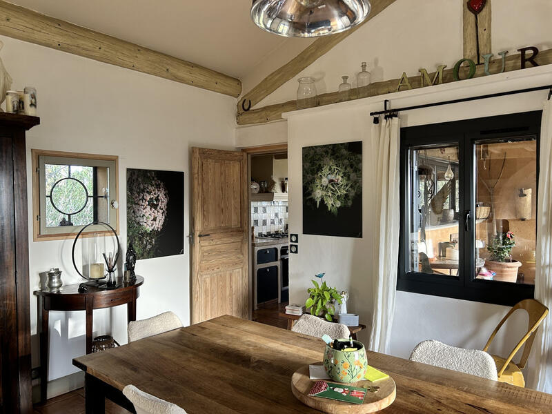 Maison traditionnelle - 170 m² - 7 pièces