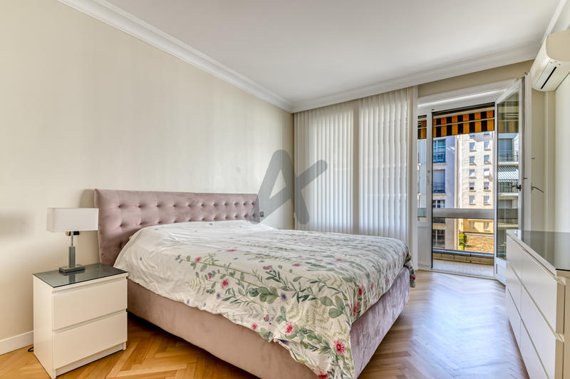 Appartement - 117 m² - 4 pièces