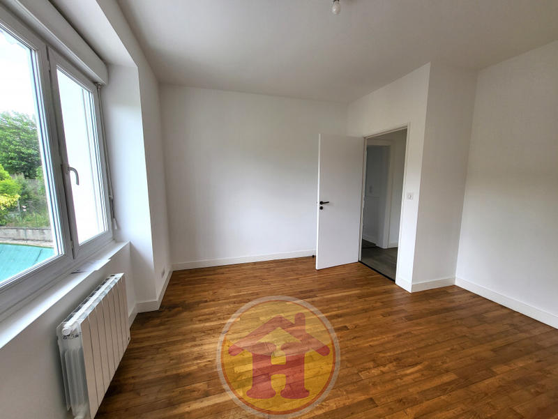 Appartement - 155 m² - 8 pièces