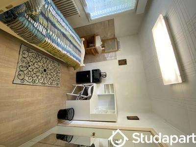 Chambre - 12 m² - 1 pièce