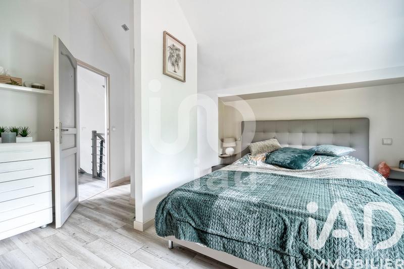 Maison de maîtres - 260 m² - 8 pièces