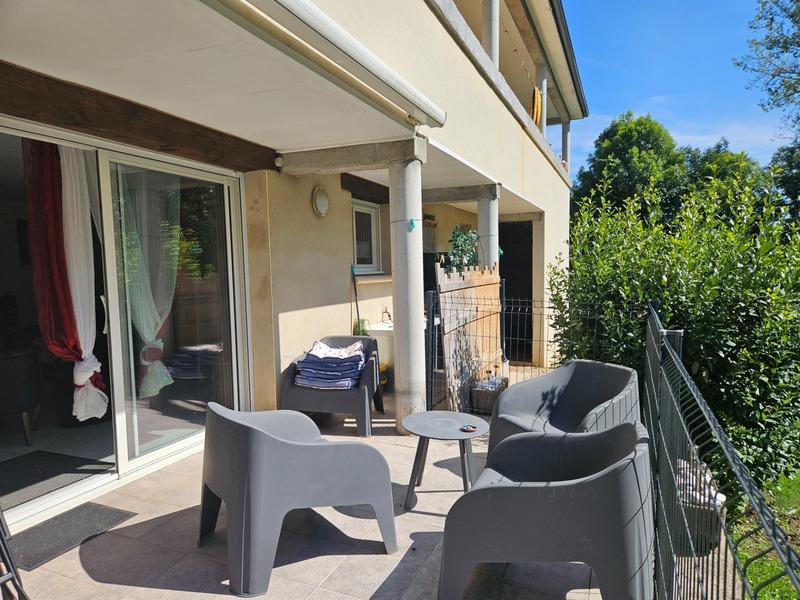 Maison - 203 m² - 7 pièces