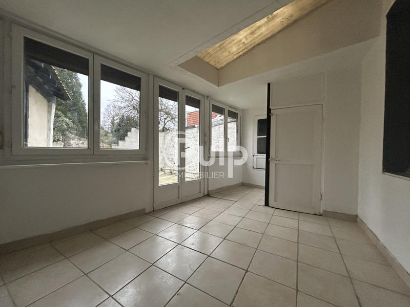 Maison - 80 m² - 5 pièces