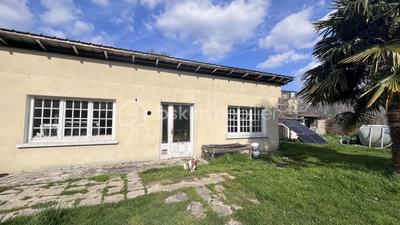 Maison en pierre - 153 m² - 7 pièces