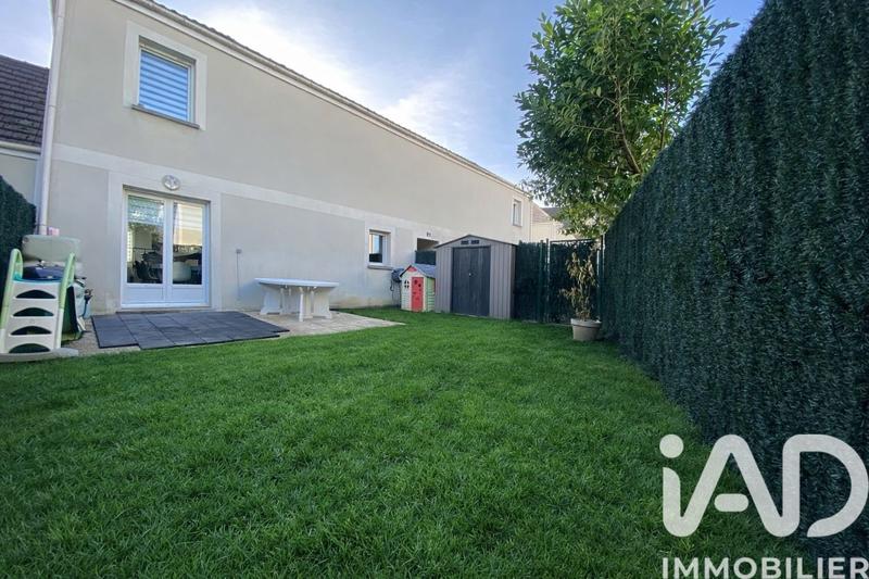 Maison - 94 m² - 4 pièces