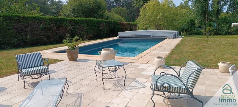 Villa - 229 m² - 7 pièces