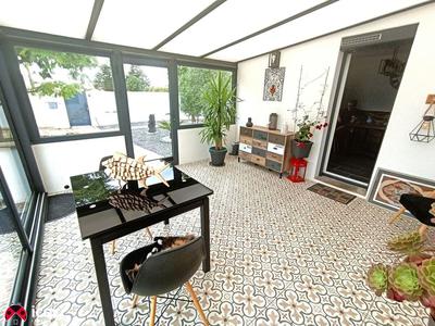 Maison - 108 m² - 6 pièces