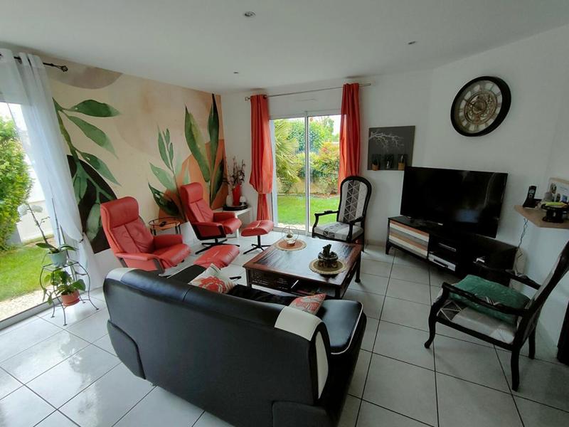 Maison - 103 m² - 5 pièces