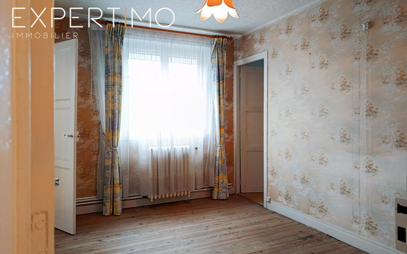 Maison - 88 m² - 5 pièces