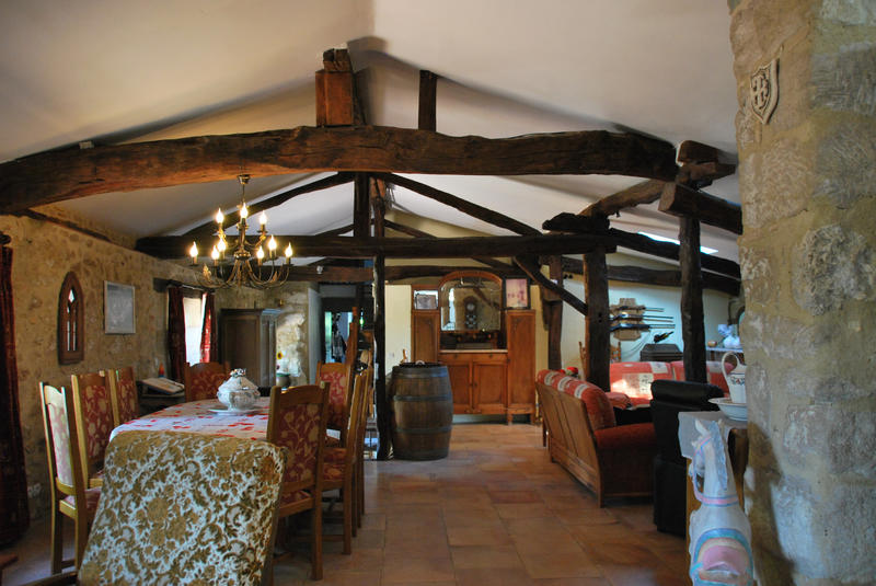 Maison - 308 m² - 7 pièces