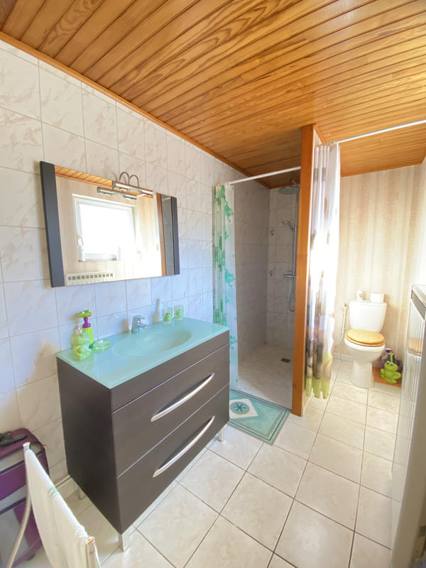 Maison - 94 m² - 5 pièces