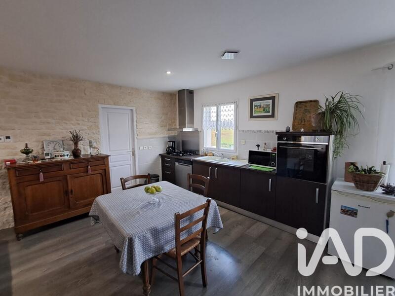 Maison - 98 m² - 4 pièces