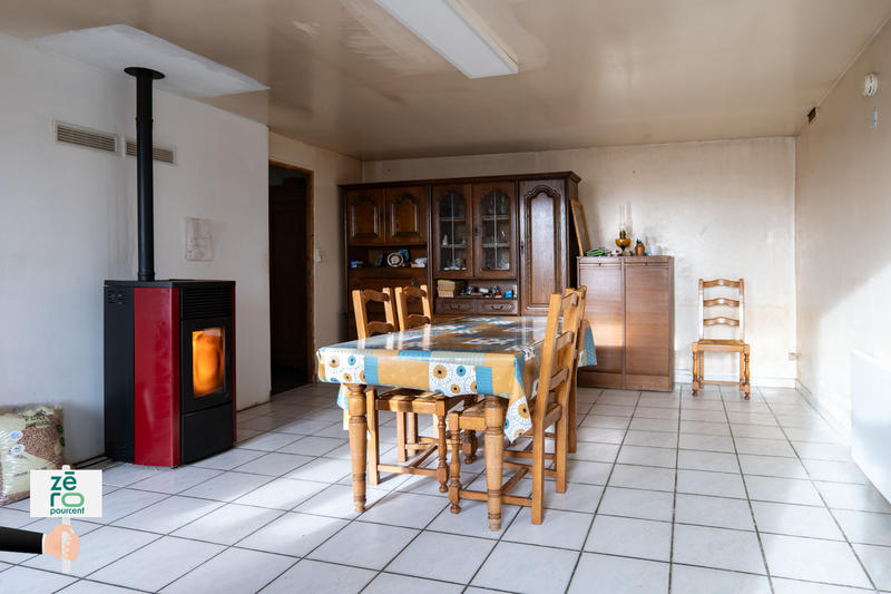 Maison - 300 m² - 3 pièces