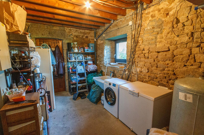 Maison - 161 m² - 7 pièces