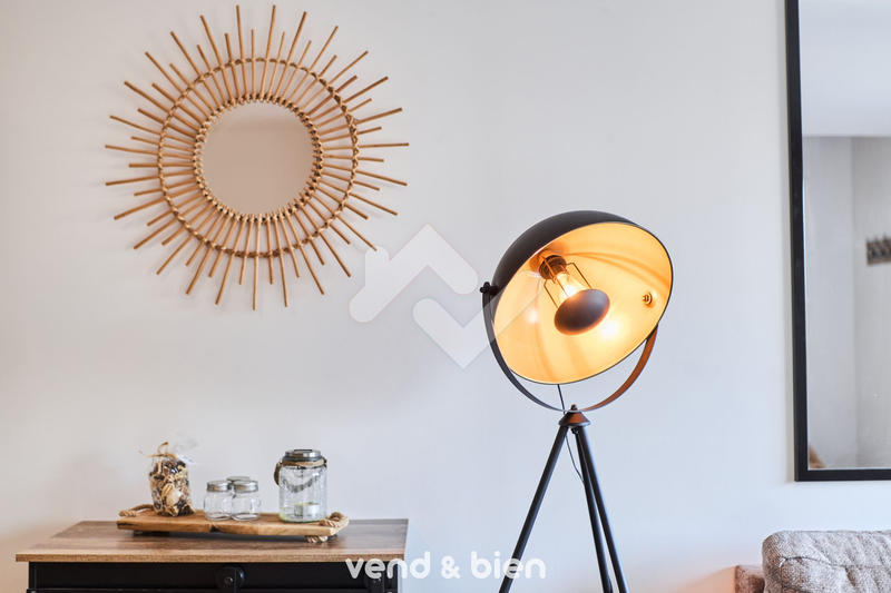 Appartement - 105 m² - 4 pièces