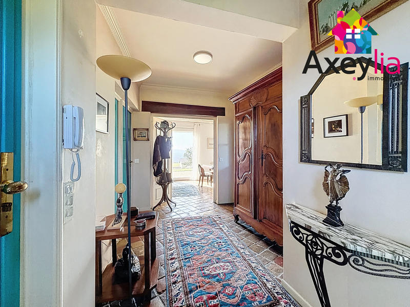 Maison - 152 m² - 6 pièces