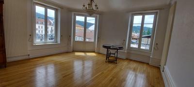 Appartement - 125 m² - 4 pièces